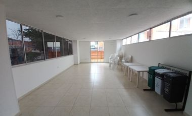 apartamento en arriendo en c.r portal del jardÍn  piso 5 sin ascensor. Cod A13602