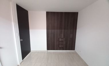 apartamento en arriendo en c.r portal del jardÍn  piso 5 sin ascensor. Cod A13602
