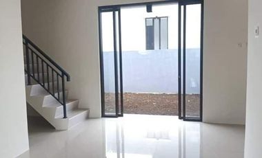 Rumah Villa Mewah Murah Strategis dkt PEMKOT Cimahi