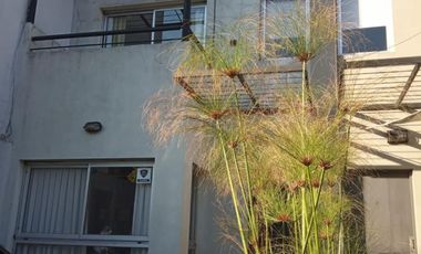 HERMOSO DUPLEX 4 AMBIENTES EN 3 PLANTAS, BOULOGNE