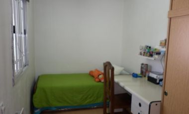 VENTA DE PH AL FRENTE TRES AMB. CON COCHERA