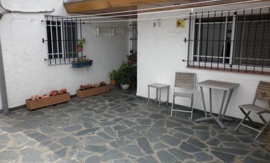 VENTA DE PH AL FRENTE TRES AMB. CON COCHERA