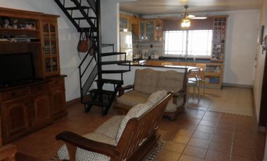 VENTA DE PH AL FRENTE TRES AMB. CON COCHERA