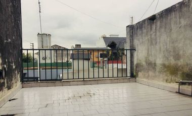 PH en Venta Moron / Moron (A008 961)