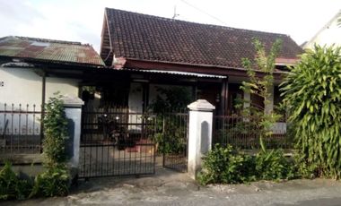 House near Jalan Airlangga Mataram