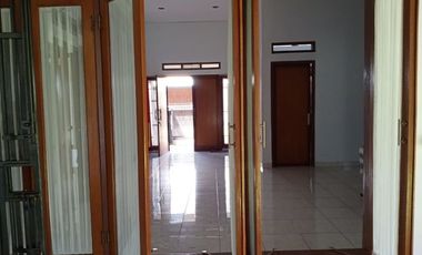 Di Sewakan Rumah Siap Huni 3 Kamar di Pasirkaliki Bandung