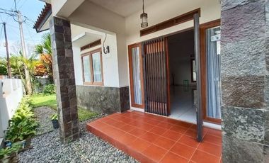 Di Sewakan Rumah Siap Huni 3 Kamar di Pasirkaliki Bandung