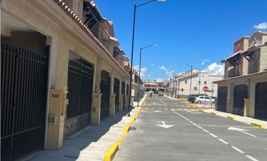 Venta Casa Equipada con Terreno excedente en Real de Madeira Portovel