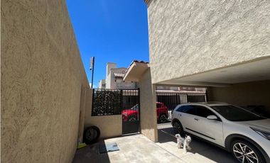 Venta Casa Equipada con Terreno excedente en Real de Madeira Portovel