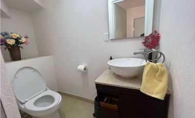 Venta Casa Equipada con Terreno excedente en Real de Madeira Portovel
