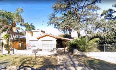 Casa en venta en Burzaco Este