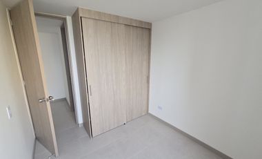 apartamento en arriendo en la cuenca. Cod A512545