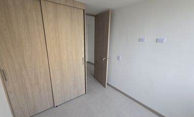 apartamento en arriendo en la cuenca. Cod A512545