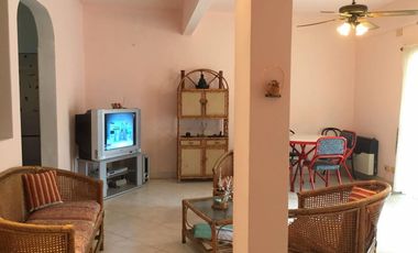 VENTA - TAPIALES - CASA 4 AMB - COD 824