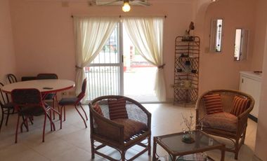 VENTA - TAPIALES - CASA 4 AMB - COD 824