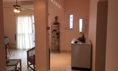 VENTA - TAPIALES - CASA 4 AMB - COD 824