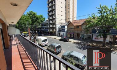 Departamento de 2 ambientes en Lomas de Zamora Oeste amplio balcon