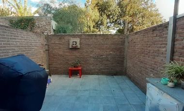 Duplex en venta en Berazategui Oeste