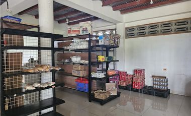 Se Vende Terreno Comercial de 233mt2 en Colón