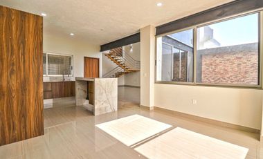 Casa en Condominio en Delicias Cuernavaca - CAEN-1010-Fr*