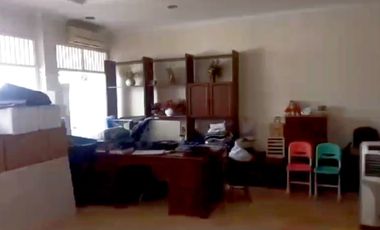 Rumah 3,5 lantai, lokasi elite, strategis, jl. Ubud, Kuningan, Jakarta Selatan