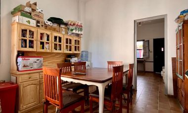 Casa de 3 AMBIENTES  en venta