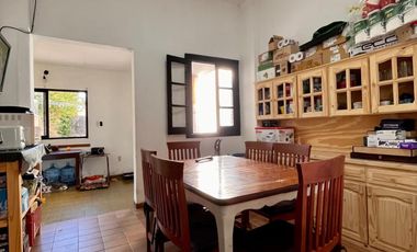 Casa de 3 AMBIENTES  en venta