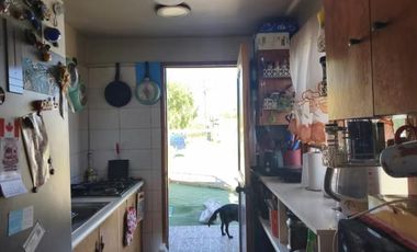 Vendo casa con acceso al LAGO RAPEL