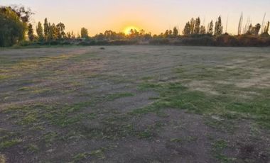 Vendo casa con acceso al LAGO RAPEL