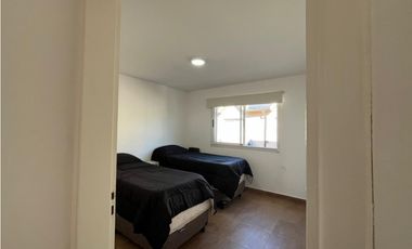 DEPARTAMENTO TIPO DÚPLEX 3 AMBIENTES EN ALQUILER