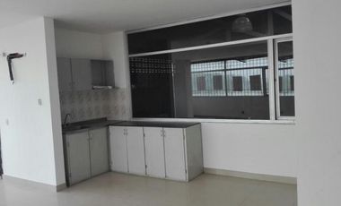 bodega en arriendo/venta en rebolo. Cod V5097