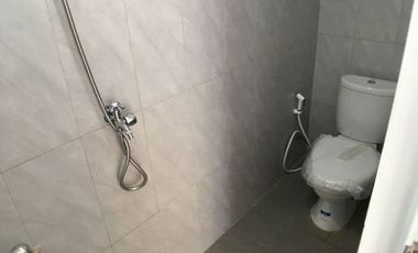 Jual Rumah Dua Lantai Kota Bogor Lokasi Strategis Dekat Tol Bonus Kitchen Set
