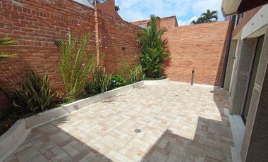 casa en arriendo en urbanización san joaquín. Cod A9191176