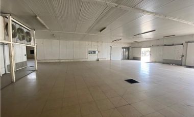 Guayaquil Vía Daule Inmaconsa se vende bodega