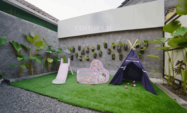 Dijual Rumah Furnished Model Villa Dekat Sleman City Hall