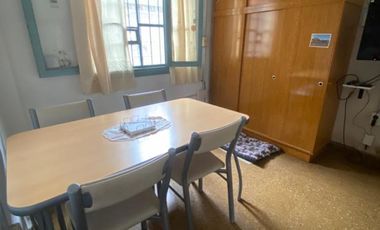VENTA CASA AMPLIA CON IMPORTANTE LOTE