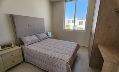 Casa en venta al Norte de Ags, Residencial Zarzales, Jesús María