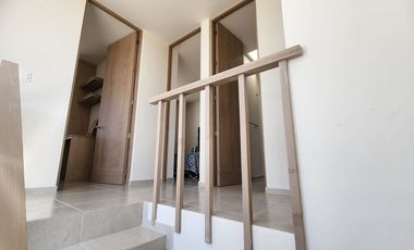 Casa en venta al Norte de Ags, Residencial Zarzales, Jesús María