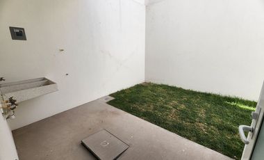 Casa en venta al Norte de Ags, Residencial Zarzales, Jesús María