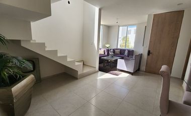 Casa en venta al Norte de Ags, Residencial Zarzales, Jesús María