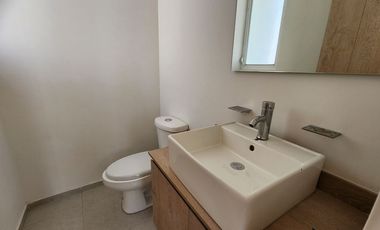 Casa en venta al Norte de Ags, Residencial Zarzales, Jesús María