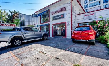 Excelente local con insuperable ubicación 88 UF x m2