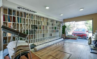 Excelente local con insuperable ubicación 88 UF x m2