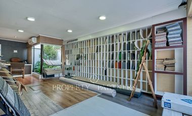 Excelente local con insuperable ubicación 88 UF x m2