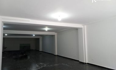 local en arriendo en san joaquín. Cod A11359