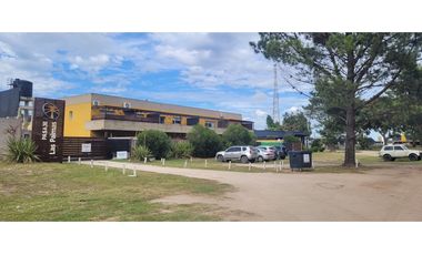 Venta Departamento 3 AMB, con Pileta.- Pasaje Las Palmas