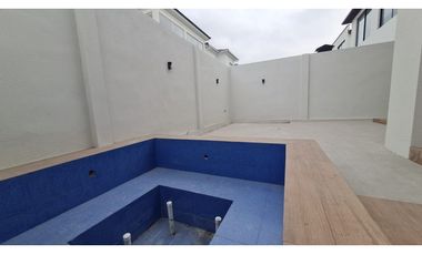 VENDO CASA POR ESTRENAR EN ISLA CELESTE