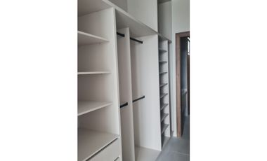 VENDO CASA POR ESTRENAR EN ISLA CELESTE