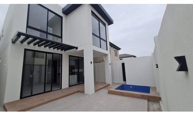 VENDO CASA POR ESTRENAR EN ISLA CELESTE