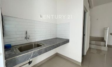 DISEWAKAN Rumah BRAND NEW 2 Lantai LT 42 Lokasi Fantastis Cempaka Putih Tengah Jarang ada